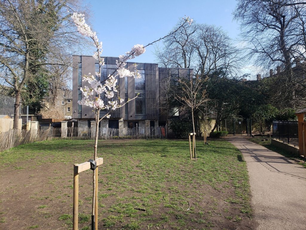 Apr 2021 (3)