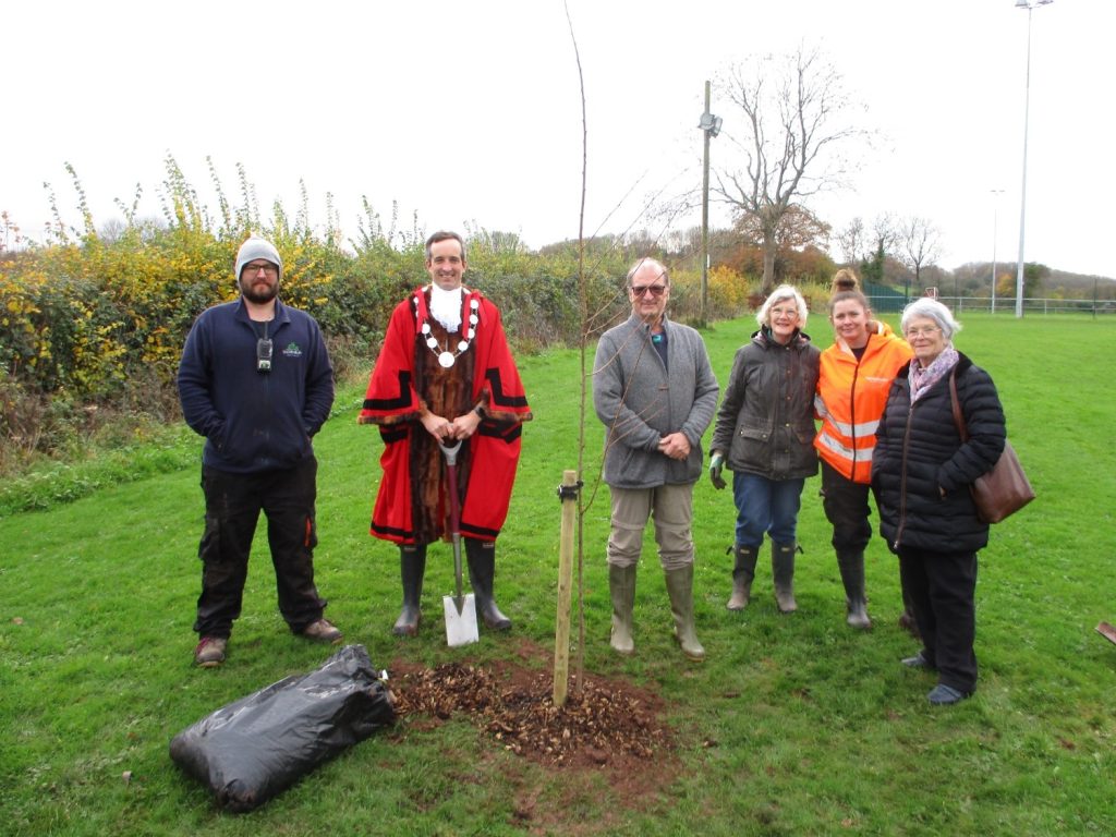 Thornbury in Bloom planting ceremony