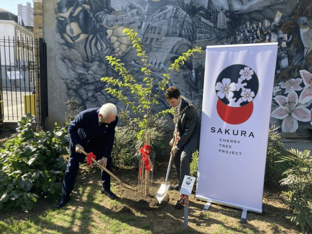 Planting ceremony 5