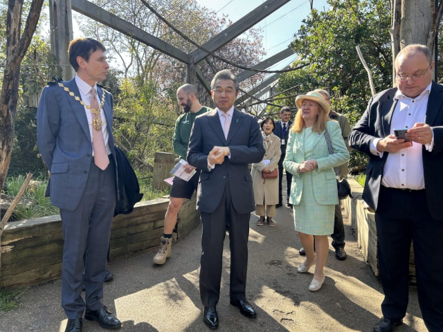 Ambassador Hiroshi SUZUKI, Councillor Robert Rigby, Mayor of Westminster, Lady Victoria Borwick